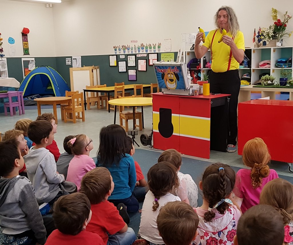 The Happy Teeth Magic show for preschoolers